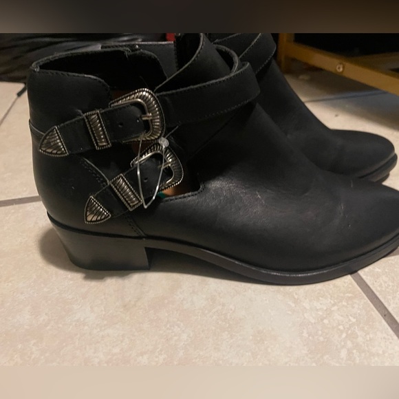 Frye leather booties new size 8 - Picture 2 of 9